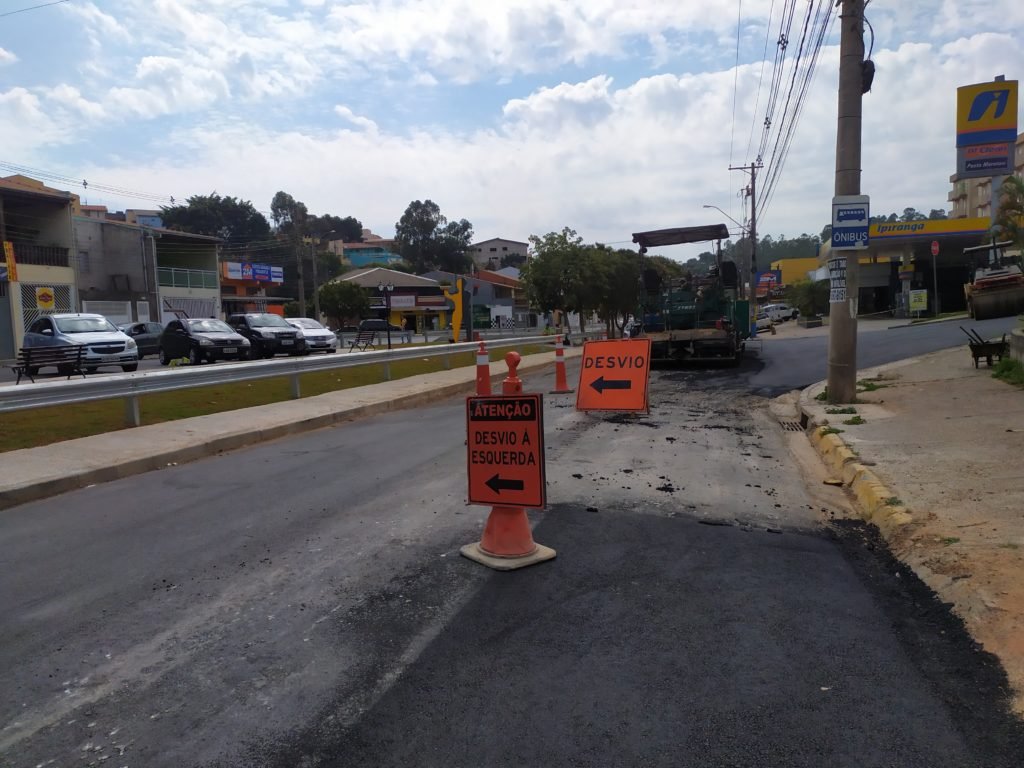 Avenida Bertioga