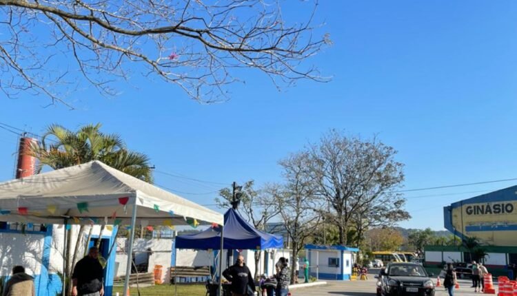 0710-Drive-vacinação (2)