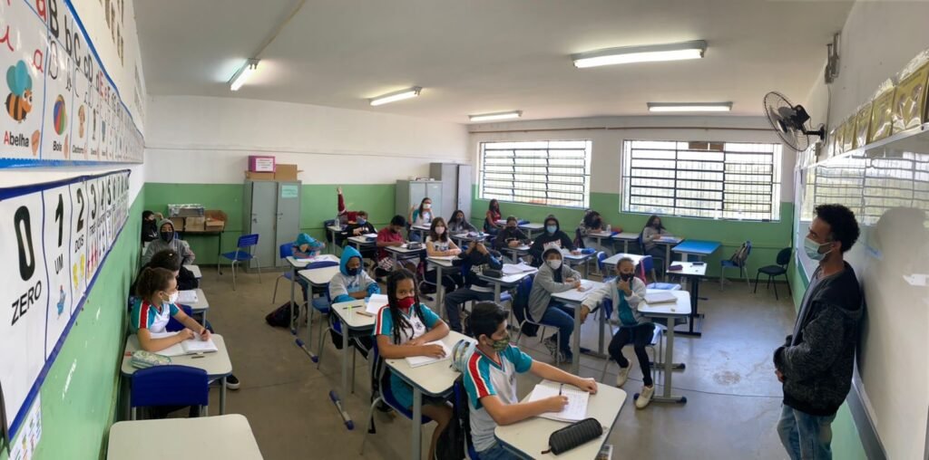 Campo Limpo Paulista retoma aulas presenciais em toda a rede municipal ...