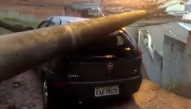 A2E8CBB1-0FBB-441D-AB1A-6F403509B48D