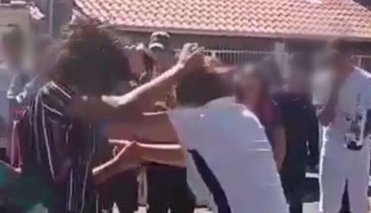 6C374D43-4D11-4B51-92E2-D1A8B4DFC551