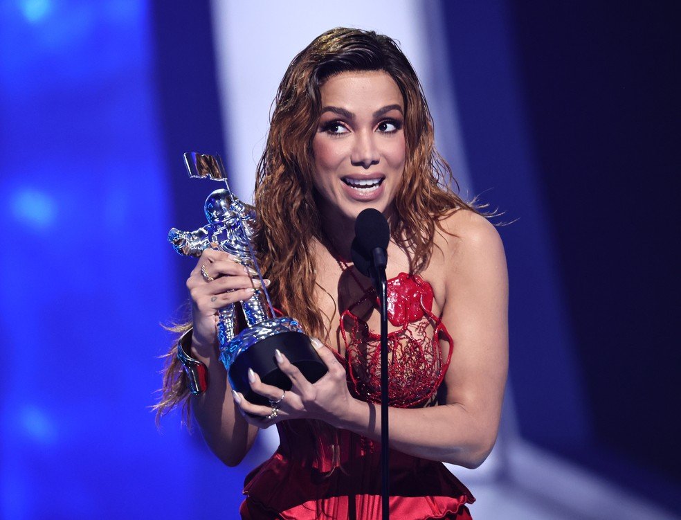 Anitta vence prêmio de “Best Latin” no VMA 2022 POP TV