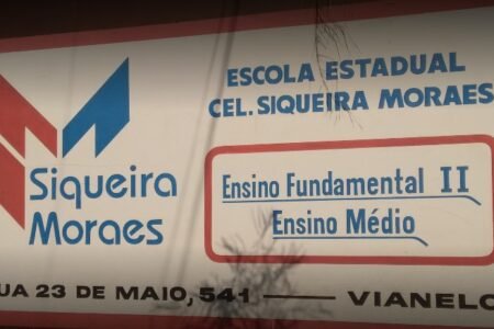 Jovem sofre agressão em sala de aula após chamar aluno transgênero pelo nome do registro
