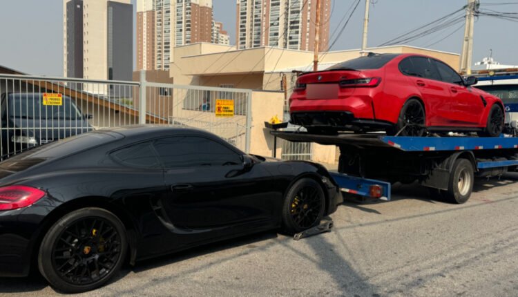 8ABDFB50-7A2D-49D5-A037-0FF645309CAF