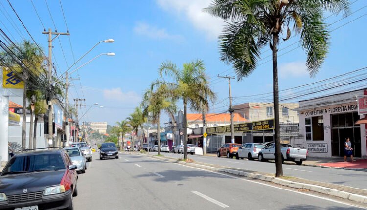 03-Depois-Av.-Fernao-Dias-Paes-Leme-2-768×508